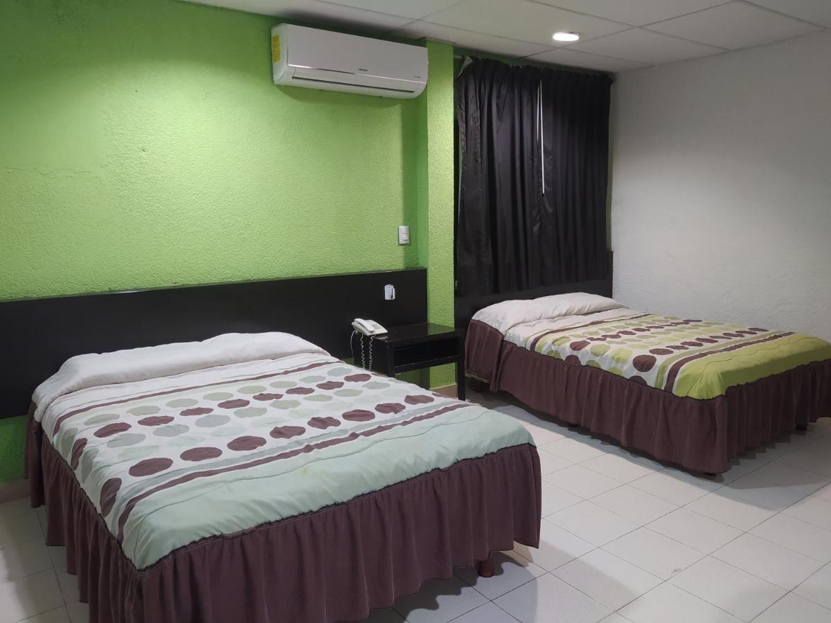 וייארמוסה Hotel Y Restaurante Ritz De Tabasco מראה חיצוני תמונה