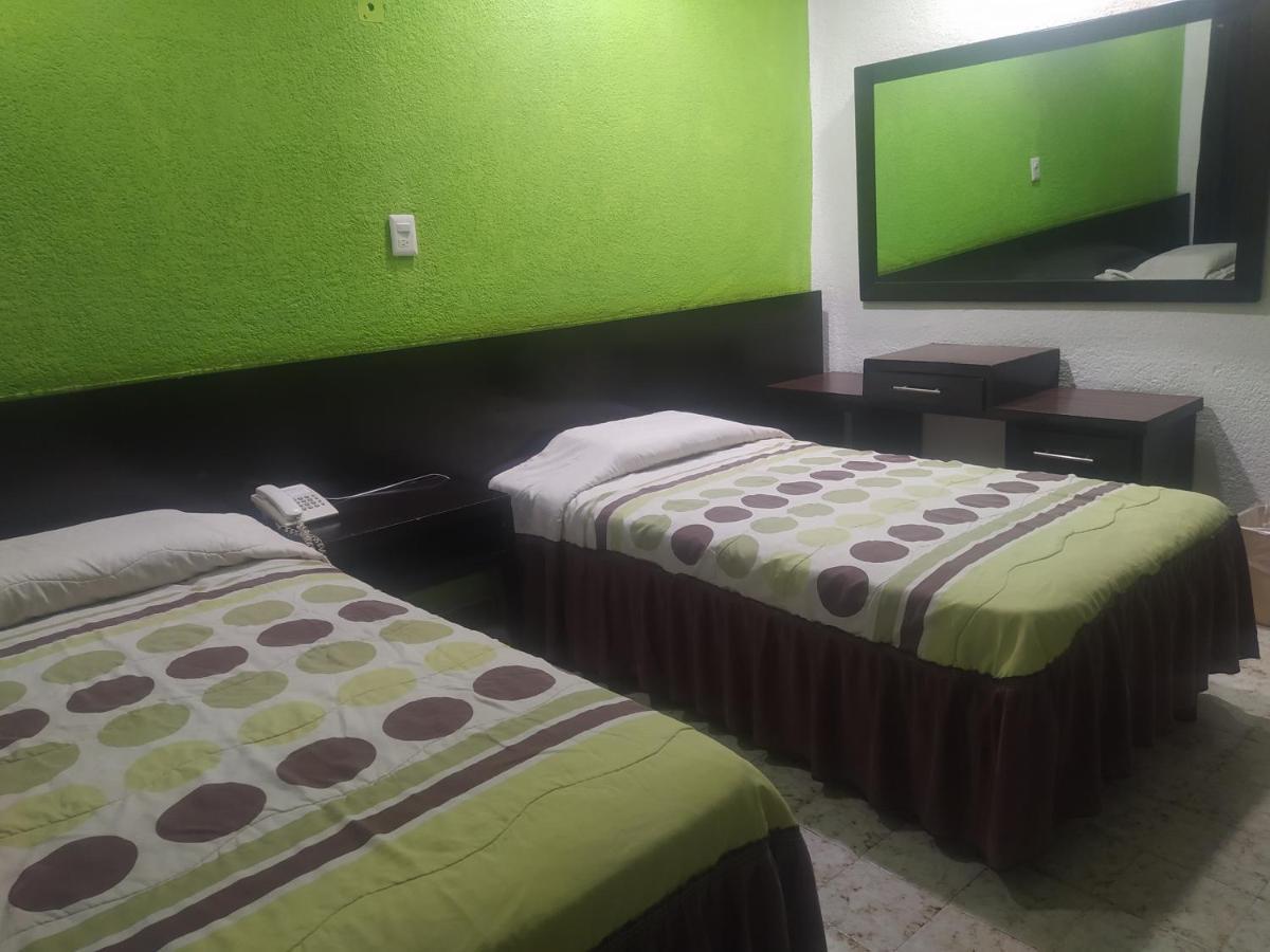וייארמוסה Hotel Y Restaurante Ritz De Tabasco מראה חיצוני תמונה
