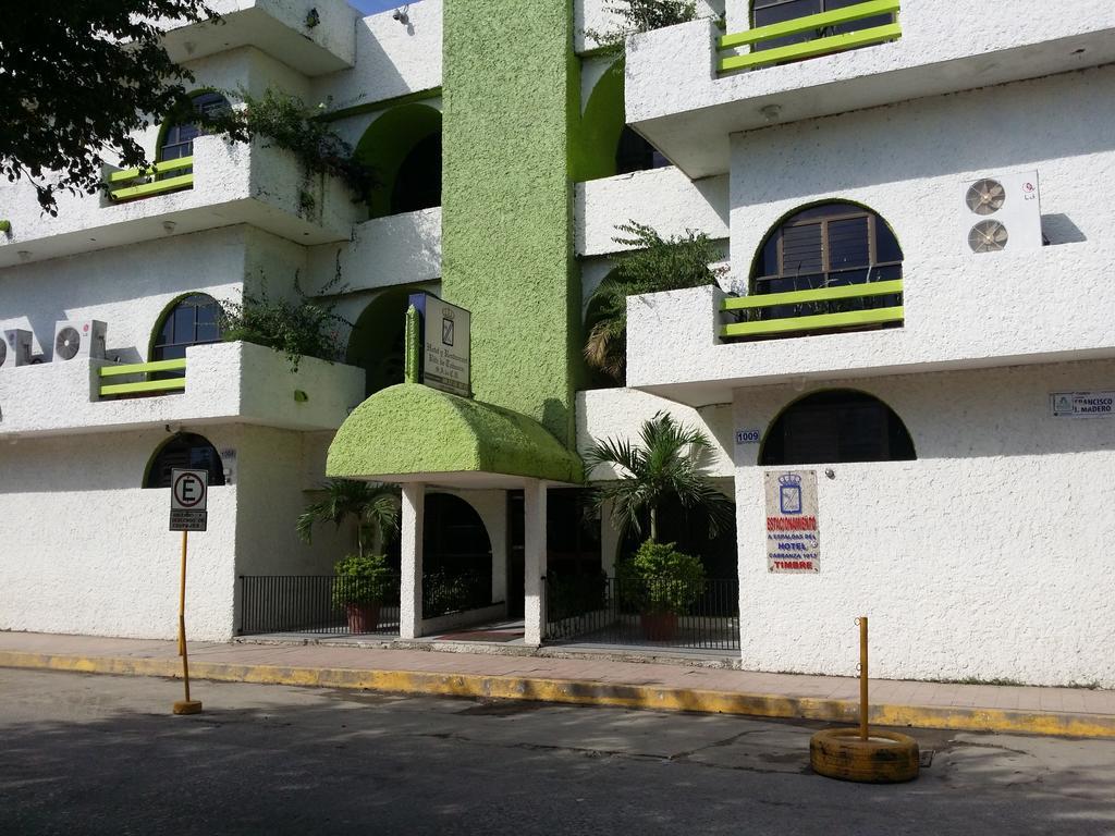וייארמוסה Hotel Y Restaurante Ritz De Tabasco מראה חיצוני תמונה